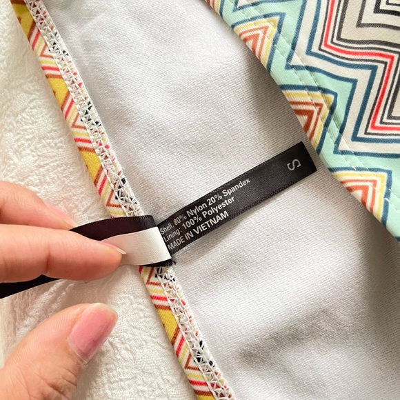 String Bikini Set - Picture 6 of 11